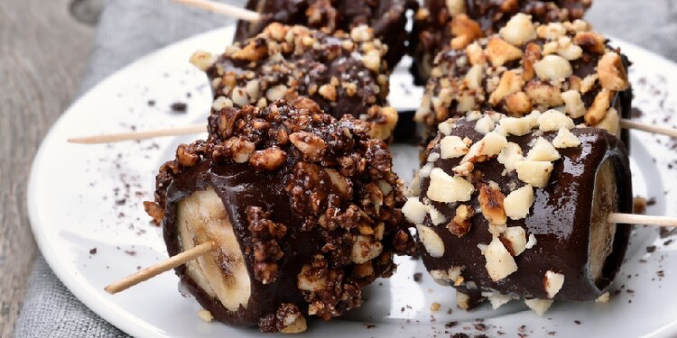 Paletas de plátano con chocolate