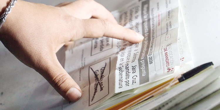 Conteo de votos al cierre de la jornada.