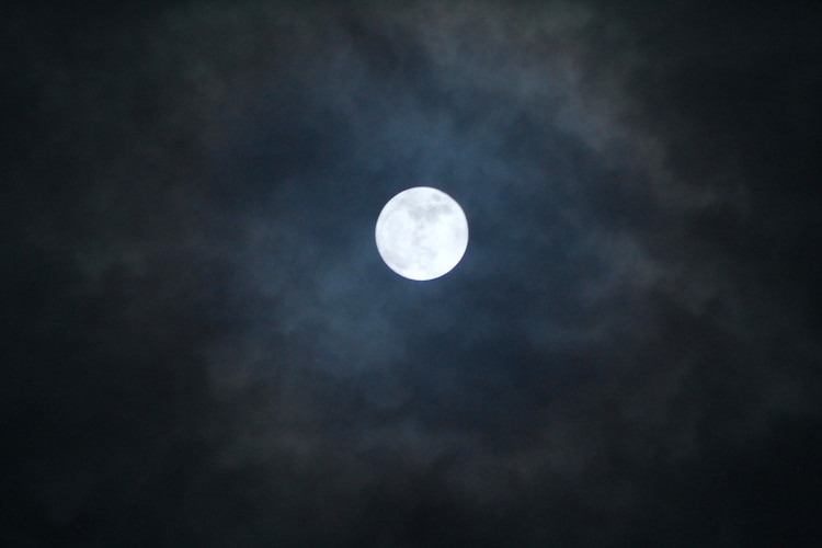 Luna Azul