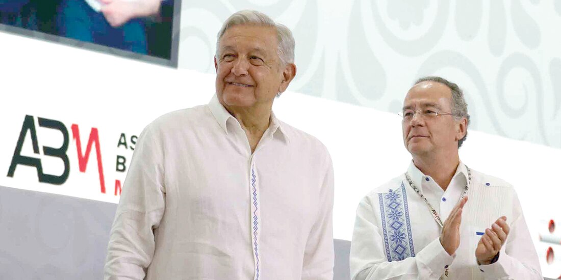 Andrés Manuel López Obrador, Presidente de México, en la clausura de la 87 edición de la Convención Bancaria en Acapulco, ayer.