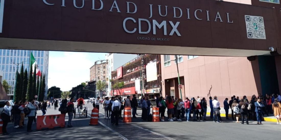 Mujeres exigen vinculación a proceso de empresario acusado de violación.