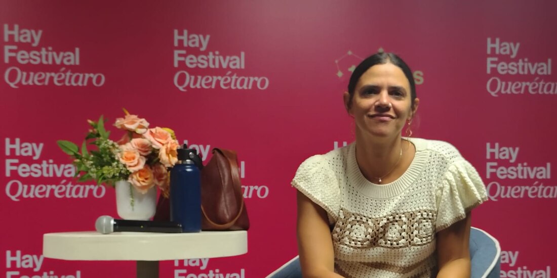 Valeria Luiselli en el Hay Festival Querétaro, donde presentó parte de su documental sonoro sobre la frontera.
