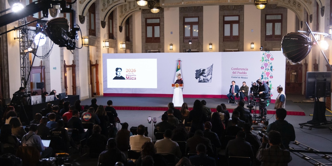 El Gobierno de México fortalece la infraestructura escolar y el sistema de becas para estudiantes de nivel medio superior.