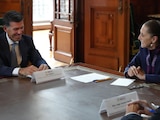 Sheinbaum recibe a John E. Waldron de Goldman Sachs