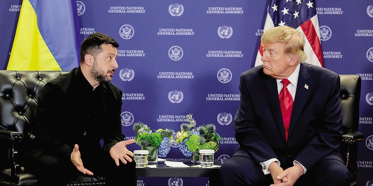 En su encuentro con el presidente ucraniano, Volodimir Zelenski, Donald Trump declaró que ambos hablaron sobre una solución para poner fin a la guerra de Rusia.