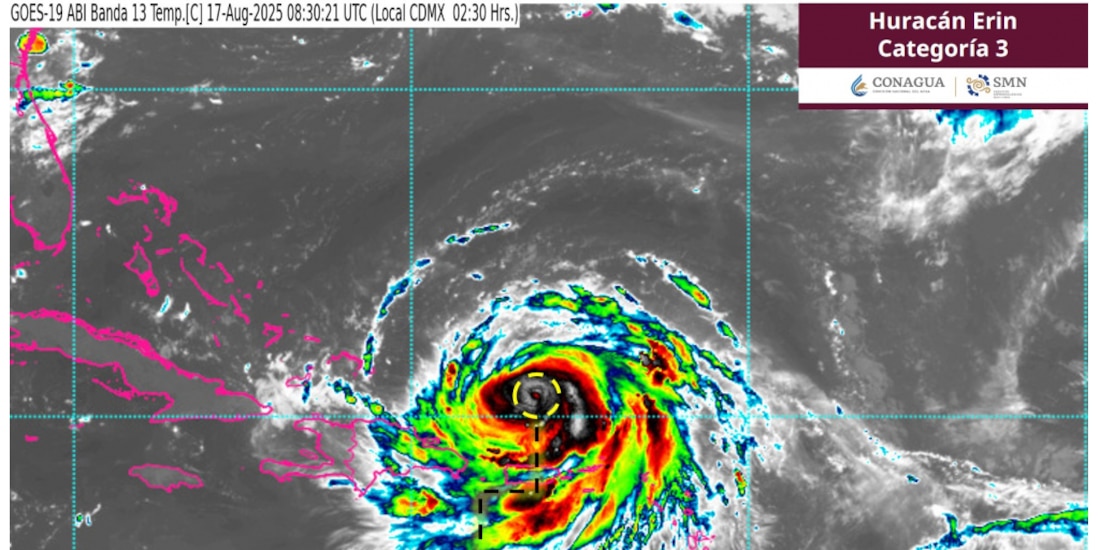 imagen satelital del huracán Erin.
