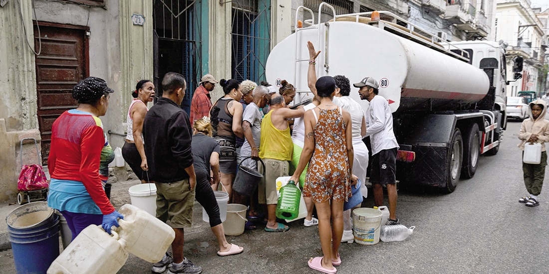 Escasez de petróleo obstaculiza bombeo y distribución de agua en la isla, el 19 de marzo.