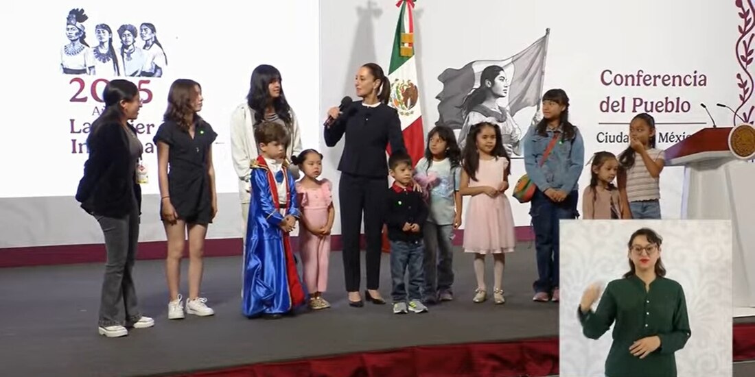 La Presidenta de México convivió este miércoles en Palacio Nacional con niños.