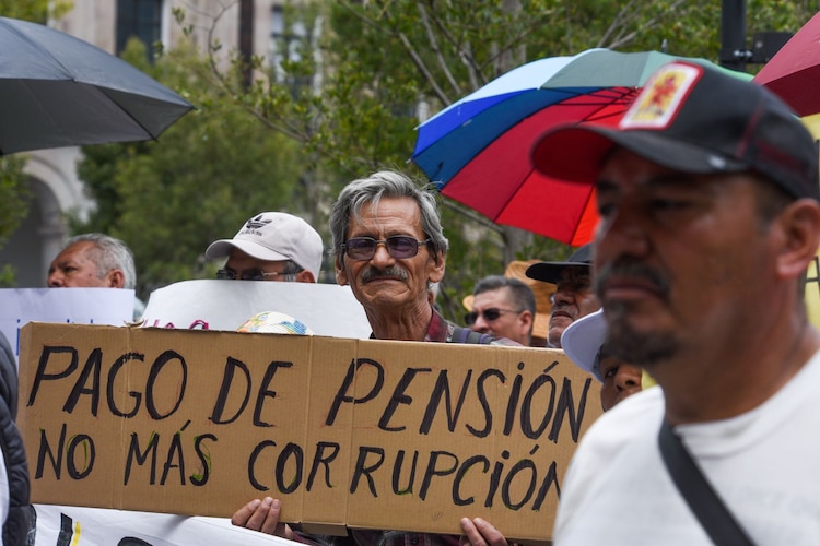 Aspecto de una marcha de pensionados.