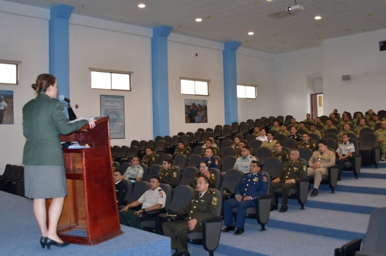 Los graduados se prepararon mejor para desarrollar sus actividades