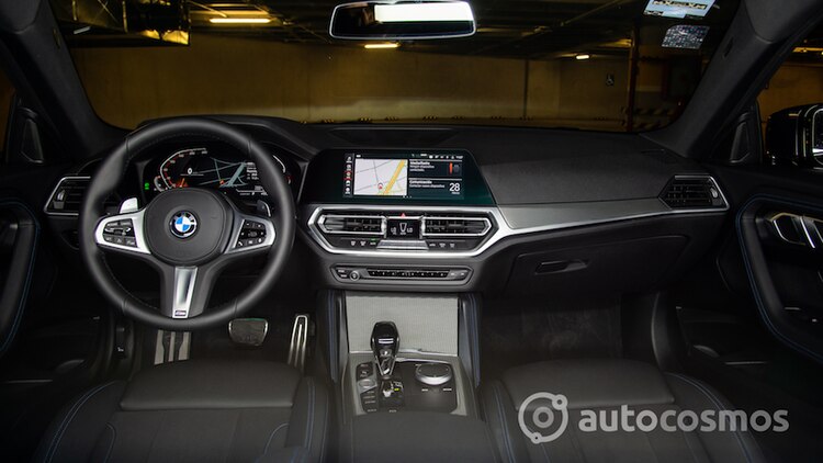 Compatible con Android Auto y de Apple CarPlay.