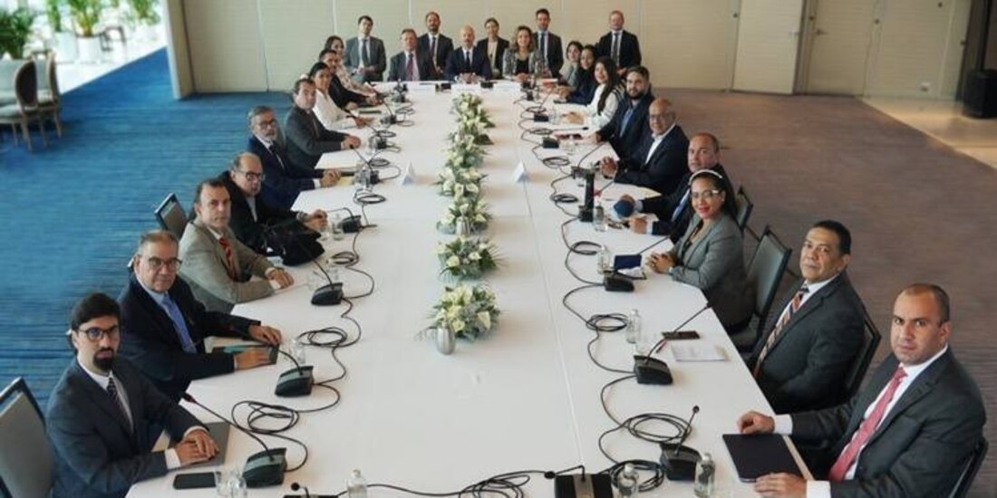 Inicia la segunda ronda de negociaciones de las representaciones de Venezuela para resolver la crisis política del país.