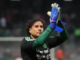 Guillermo Ochoa jugaría en el México vs Chequia