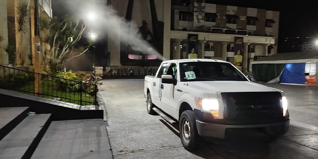 Intervención masiva en viviendas con abate para combatir el dengue en Guerrero.