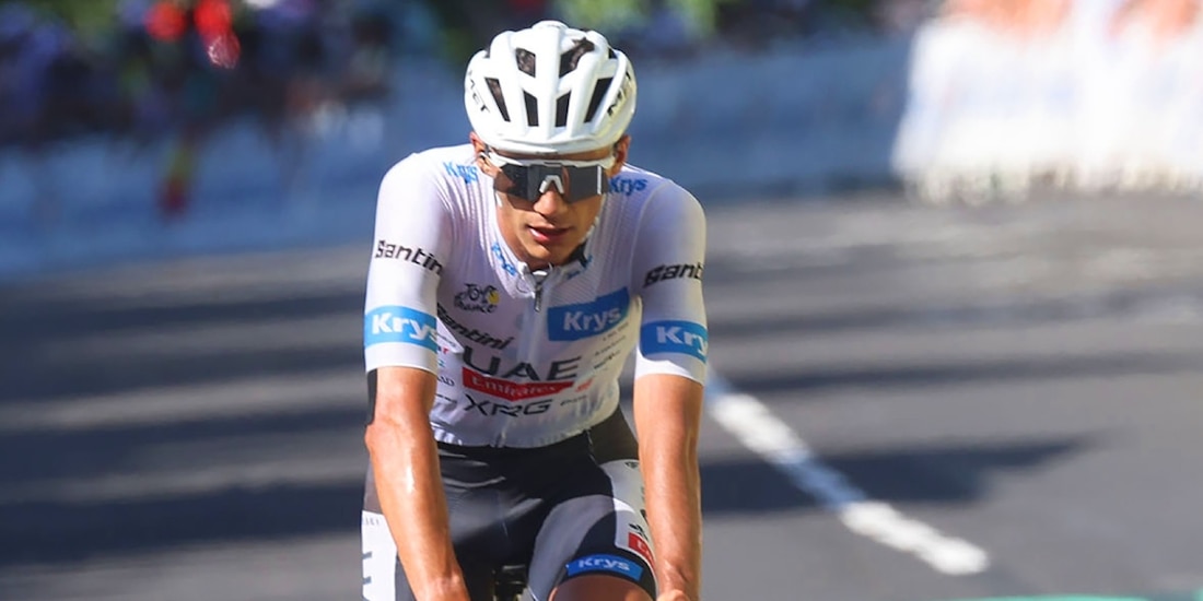 Isaac del Toro en la décima etapa del Tour de France 2026
