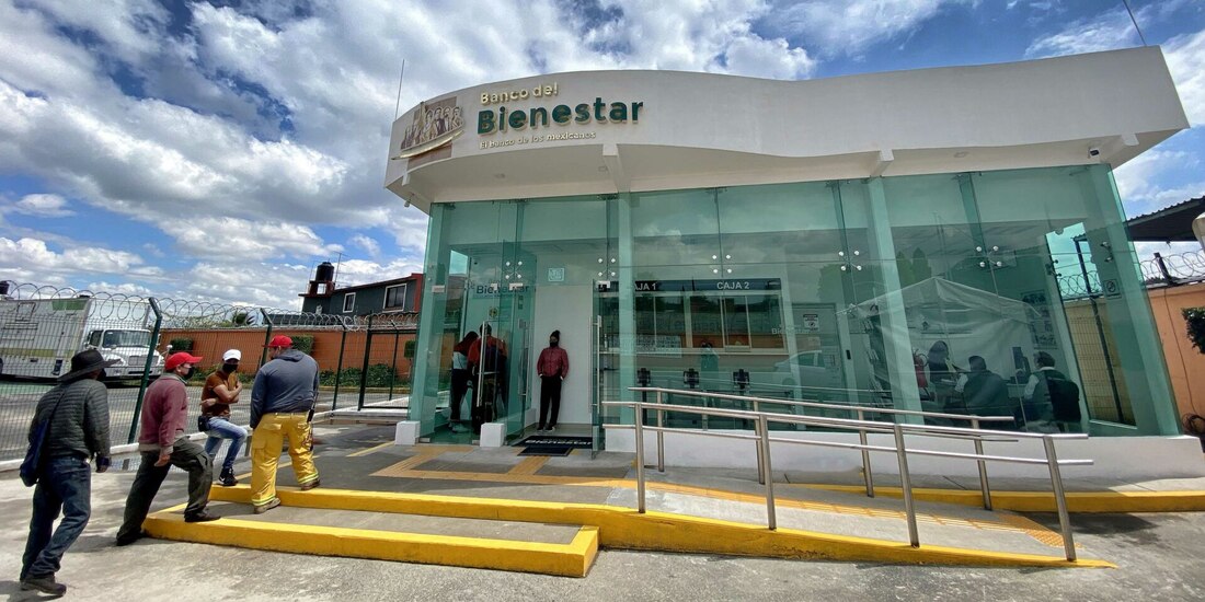 Presidente López Obrador afirma que el objetivo es contar con un Banco del Bienestar en cada cabecera municipal.