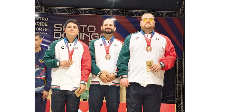 Las imágenes del día │Los condecorados mexicanos celebran sus conquistas en Santo Domingo 2026