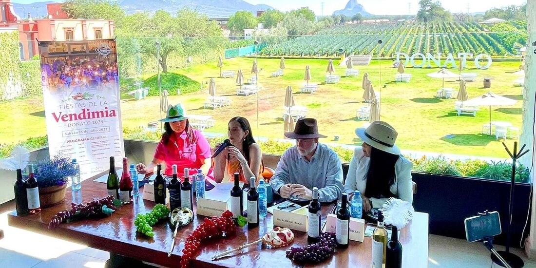 Este primer evento marca el comienzo de la Temporada de Vendimias Donato,