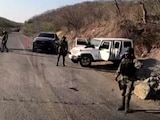 Retén de hombres armados en Badiraguato, Sinaloa.