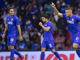 Jugadores de Cruz Azul festejan una anotación en la Liguilla del Torneo Guard1anes 2021.
