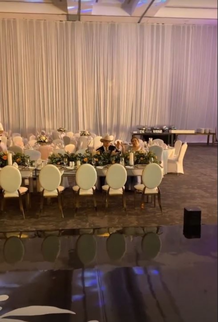 Así lucía el salón de baile de la boda de Adrián Marcelo