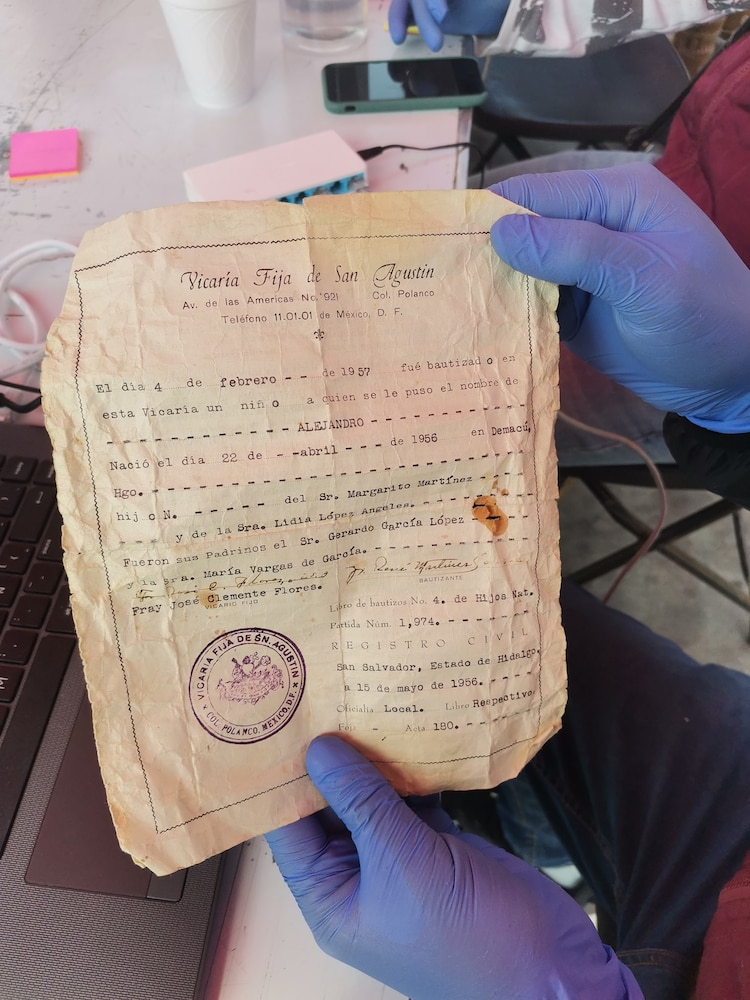 La fe de bautismo data de 1957.