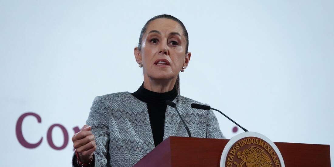 La presidenta Claudia Sheinbaum, en la Mañanera del Pueblo, este viernes 28 de febrero.