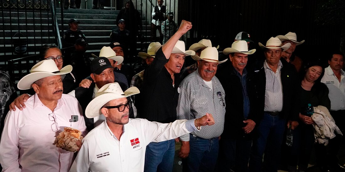 Representantes campesinos y transportistas salieron de la Secretaría de Gobernación sin un acuerdo en la mesa de negociación de los recientes bloqueos