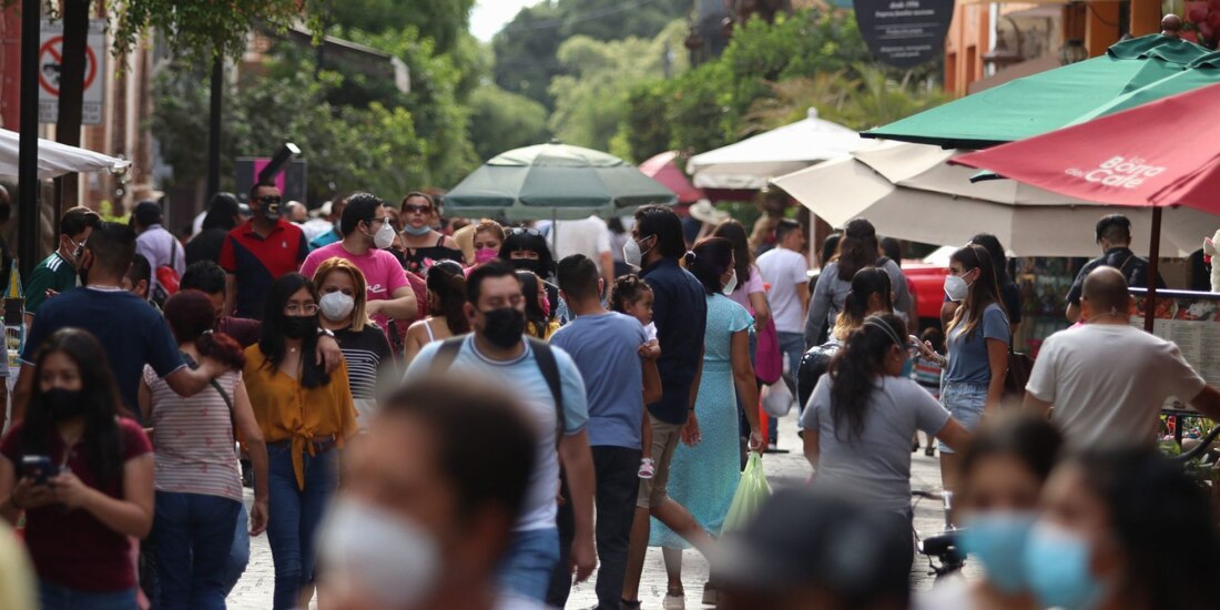 Jalisco pasó nuevamente de amarillo a verde en su semáforo de riesgo de COVID-19.