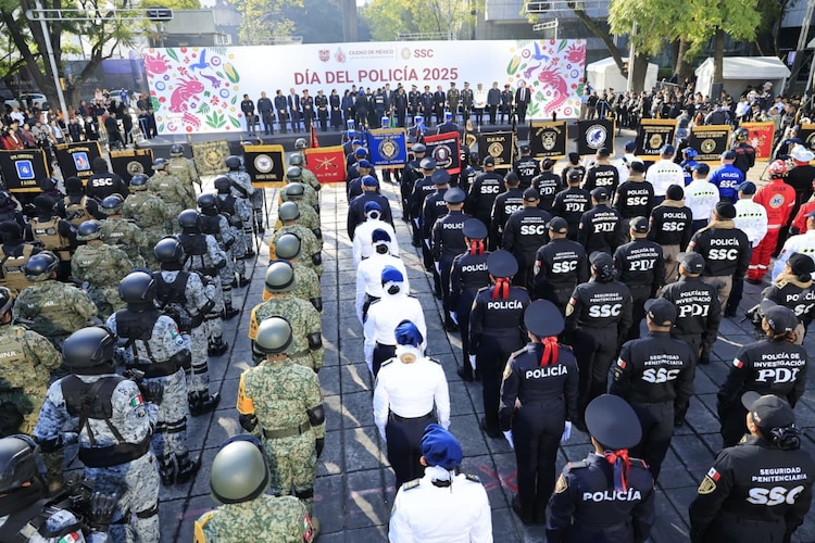 El secretario Pablo Vázquez Camacho refrenda el compromiso de la SSC con la protección de los derechos ciudadanos.