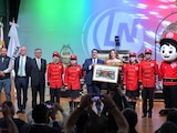 Funcionarios de la Lotería Nacional.