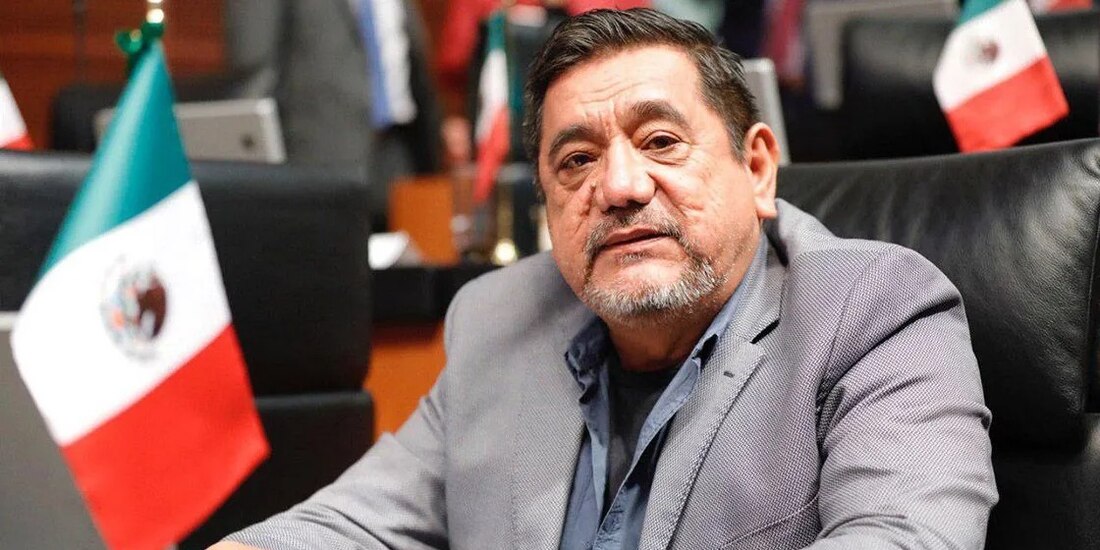 Félix Salgado Macedonio, solicitó licencia al Senado, en su intención de gobernar Guerrero.