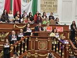Sesión en el Congreso de la Ciudad de México.