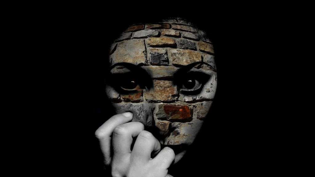 "Hastío en el estío" y otros poemas