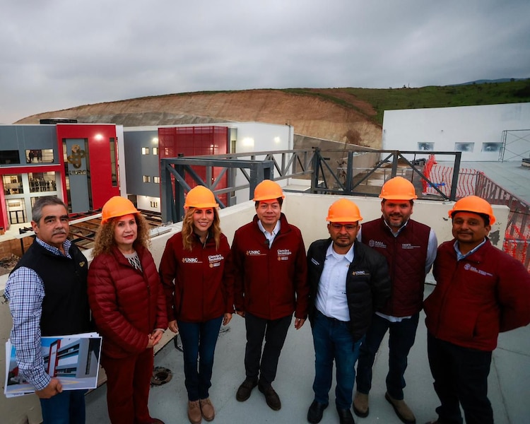 El Gobierno de México y Baja California aseguran espacios para estudiantes de nivel medio superior y superior.