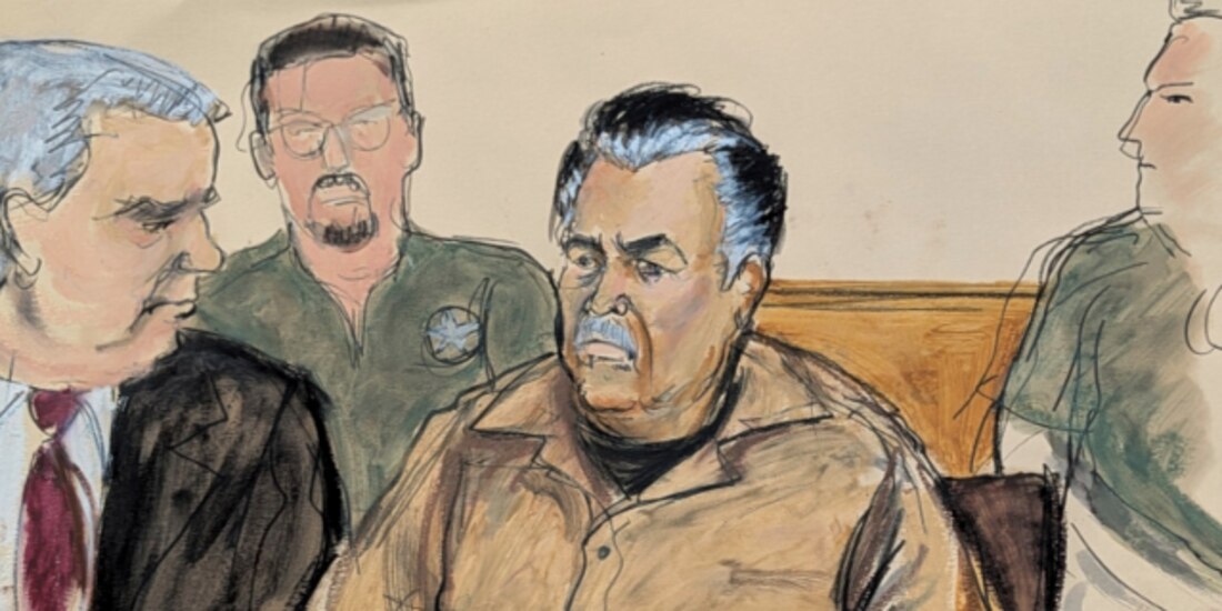 Ismael Zambada (c.), en audiencia en la Corte Federal de NY, el pasado 13 de septiembre.