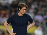 El rostro de Hong Myung-bo, ahora exentrenador de Corea del Sur, fue difuminado por una televisora local tras la eliminación del Mundial 2026.