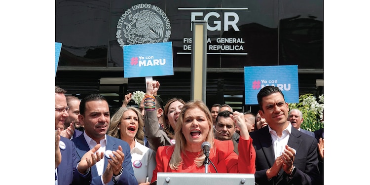 Maru va a FGR, rebate citatorio...
y se lanza en mitin contra la 4T