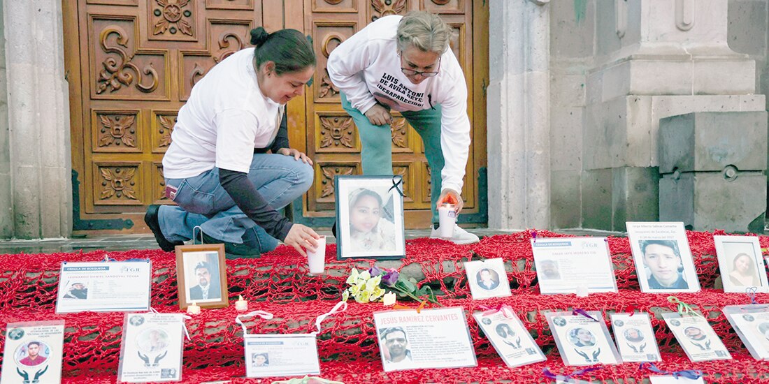 Velada por los desaparecidos, ayer, en el Congreso de Zacatecas.
