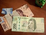 La app de Banxico te permite saber si sirven los billetes o monedas deterioradas.