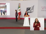 Claudia Sheinbaum y la Secretaria de Bienestar este lunes en Palacio Nacional.