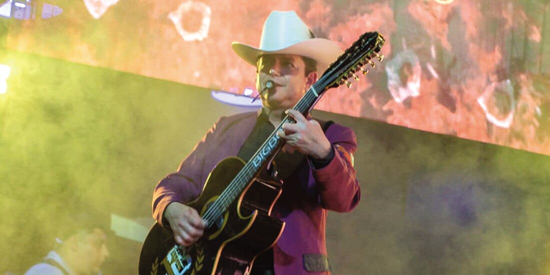 Integrantes de Los Alegres del Barranco, en un concierto en 2022.