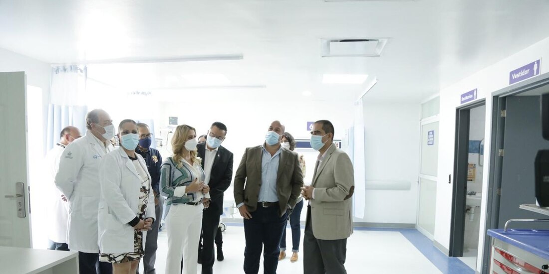 Enrique Alfaro Ramírez anunció en el marco del "Día del Médico", la basificación de 4 mil 622 trabajadores de la Secretaría de Salud de Jalisco.