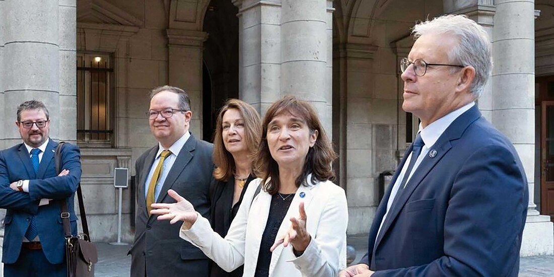 Leonardo Lomelí y Nathalie Drach-Temam encabezaron la reunión bilateral entre la UNAM y la Sorbona en París.
