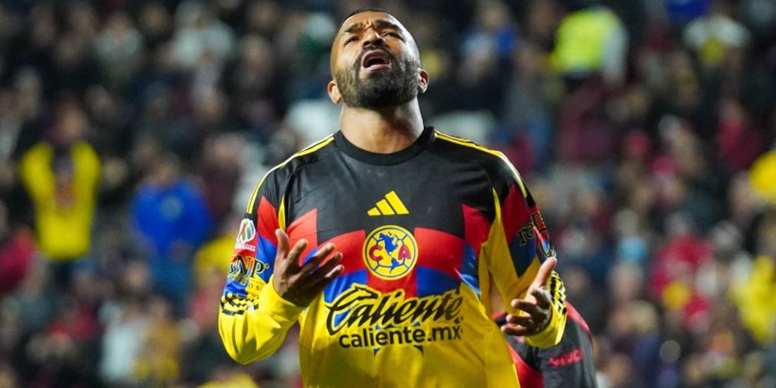 Rodrigo Aguirre podría hacer las maletas y salir pronto del América.