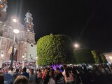 Iglesia de Lagos de Moreno, llena de gente por una protesta de ciudadanos.