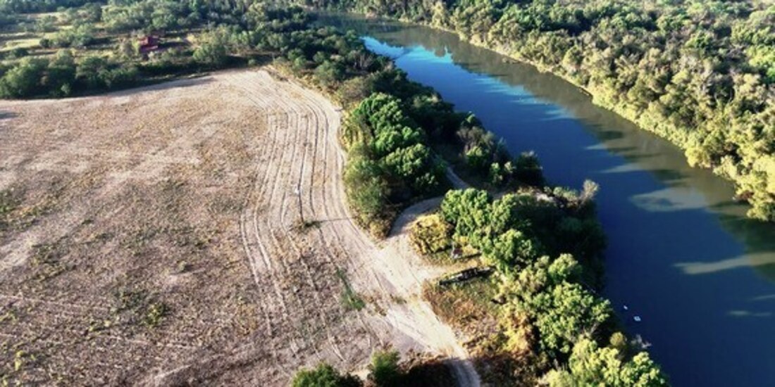 La Oficina General de Tierras de Texas muestra el terreno ofrecido para la política de deportaciones masivas de Donald Trump.