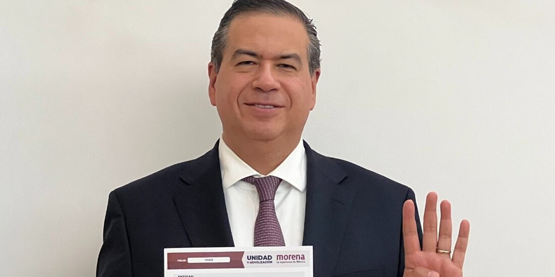 Ricardo Mejía Berdeja renunció a la SSPC para ser candidato del PT.