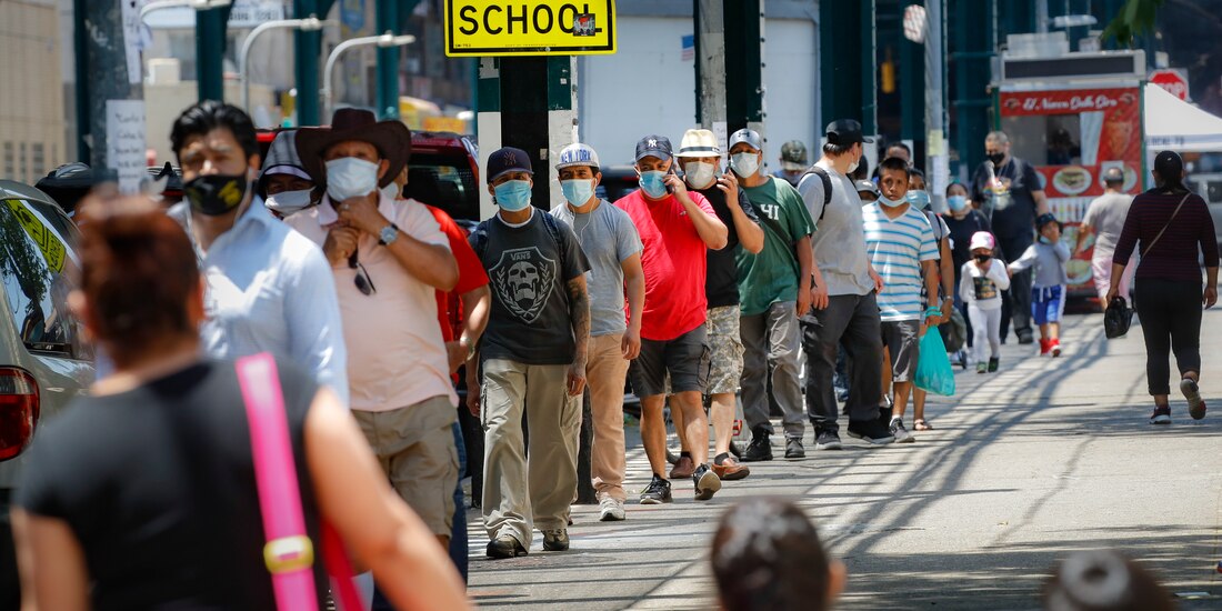 Durante la pandemia del COVID-19 en Queens, Nueva York.