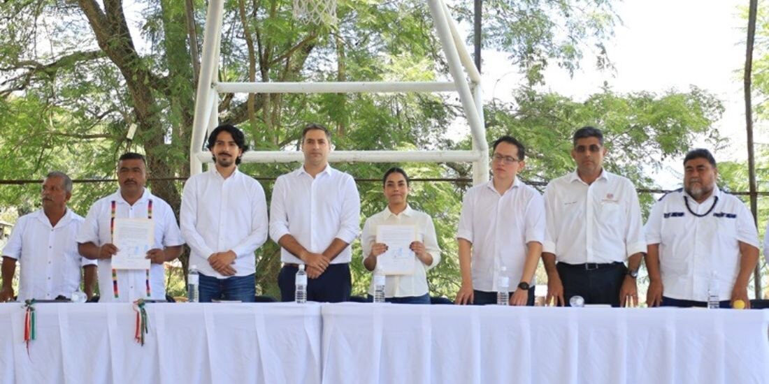 Villa Hidalgo Yalalag recibe disculpa pública de Adidas por plagio del diseño de su huarache.